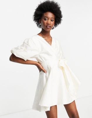 Forever New tie waist cotton poplin mini dress with oversized sleeve in white - ASOS Price Checker