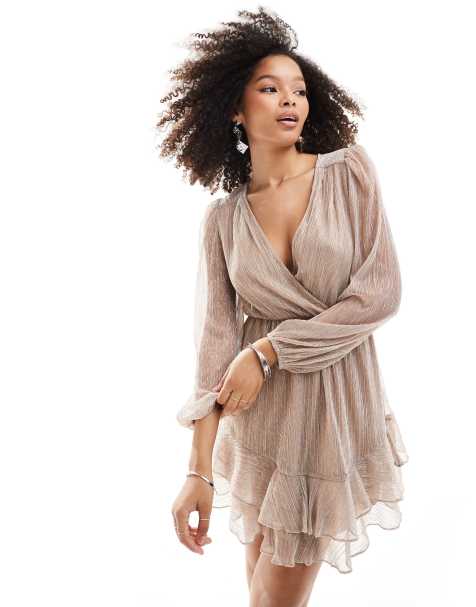 Forever New - Robe courte plissée métallisée - Champagne - view 1