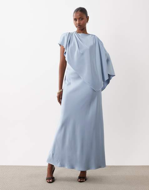 Forever New - Robe longue asymétrique avec cape - Bleu cendré - view 1