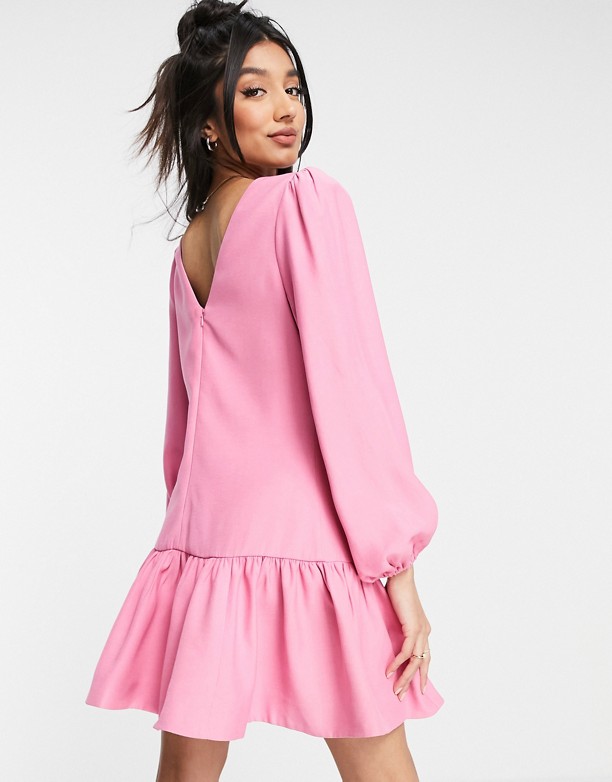  Szczególny Forever New - RÓżowa sukienka mini z modelowaną falbaną na dole i balonowymi rękawami RÓżowy