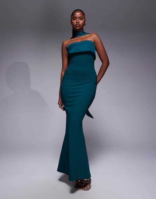 Forever New – Szmaragdowozielona sukienka maxi o kroju syrenki bez ramiączek z ozdobnym szalikiem na szyi