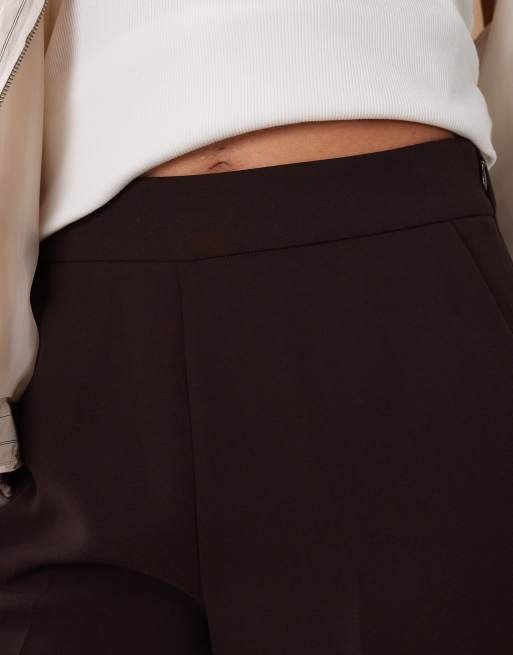 Forever New tailored straight leg pants in chocolate, 4 of 5