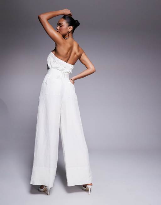 Forever New tie waist strapless wide leg jumpsuit in porcelain, 3 of 4
