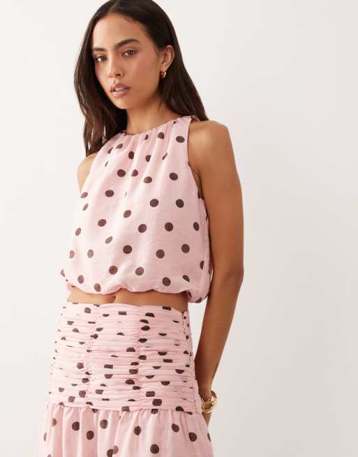 Forever New - Top d'ensemble à pois avec ourlet bouffant et encolure américaine - Rose, 3 de 4