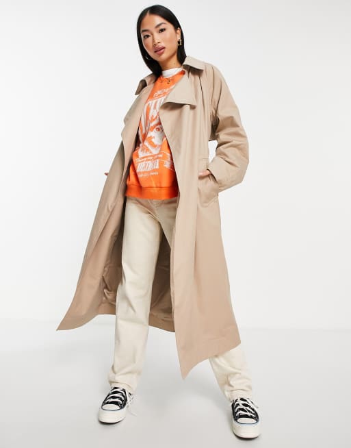 Forever New – Trenchcoat in Stein mit Bindegürtel in der Taille