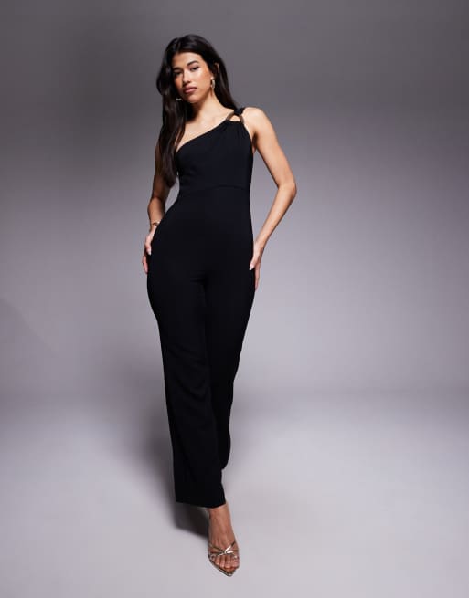 Forever New - Tuta jumpsuit monospalla nera con dettaglio in metallo