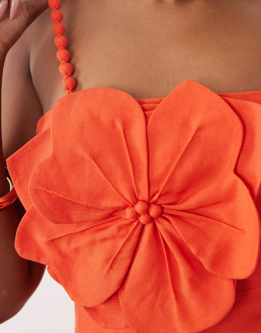 Forever New - Vestido corto naranja con diseño floral tridimensional, 3 de 4