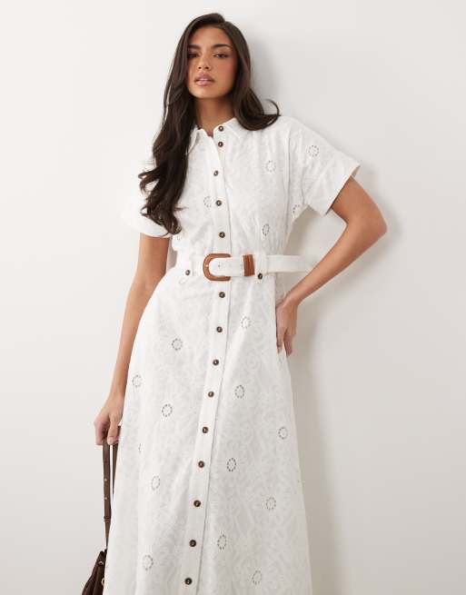 Forever New - Vestito camicia midi a maniche corte in pizzo bianco con cintura, 2 di 4
