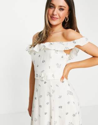 Vestito da giorno con scollo Bardot avorio a fiori con cintura e spacco-Bianco - Forever New  donna Bianco - immagine3