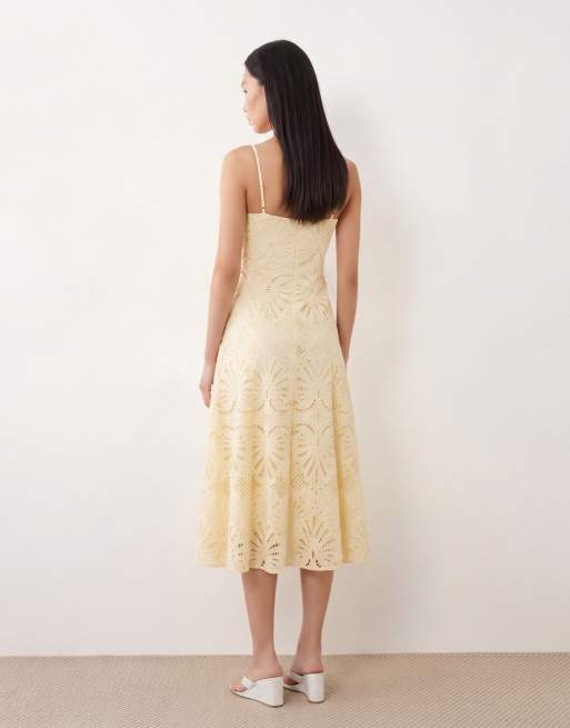 Forever New - Vestito skater midi in pizzo giallo limone con spalline sottili e corsetto, 3 di 4