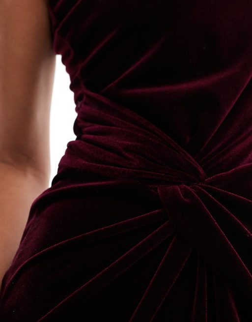 Forever New – Wadenlanges Samtkleid in Ochsenblutrot mit Korsettdetail mit Stäbchen, 4 von 4