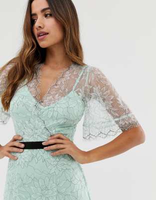 forever u lace maxi dress with contrast waistband in mint
