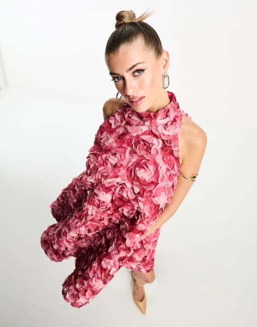 Forever Unique – Sukienka mini z dekoltem typu halter w czerwony kwiatowy wzór 3D