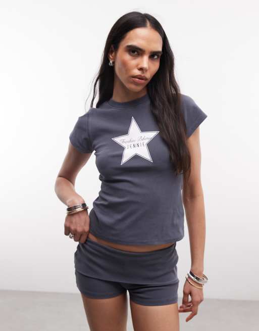 Frankies Bikinis X Jennie Kim star print baby tee in faded grey, 2 of 4