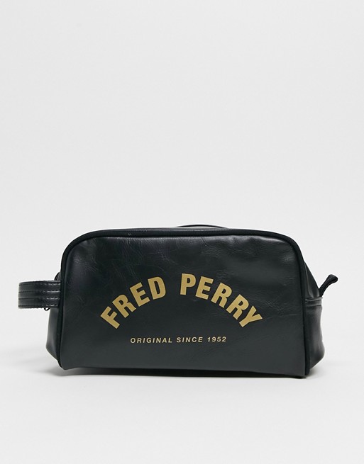 Fred Perry arch branded washbag in black