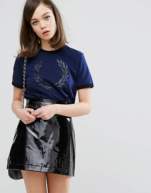 Fred Perry Archive Laurel Wreath Logo T-shirt