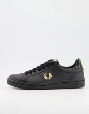 Fred Perry B1251 leather tainers in black/gold