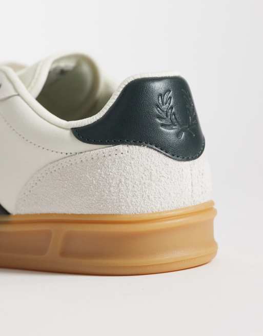 Fred Perry B4 logo textured suede leather trainers in ecru/green, 3 of 5