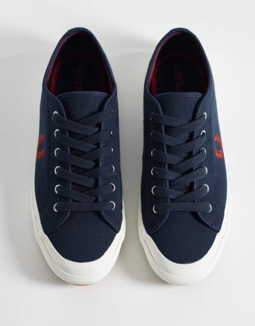 Fred Perry - B708 Tennis - Marineblå sneakers i kanvas med vintage-logo, 3 af 5