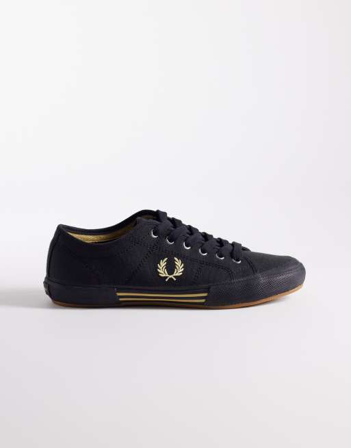 Fred Perry B708 Tennis vintage logo canvas sneakers in black
