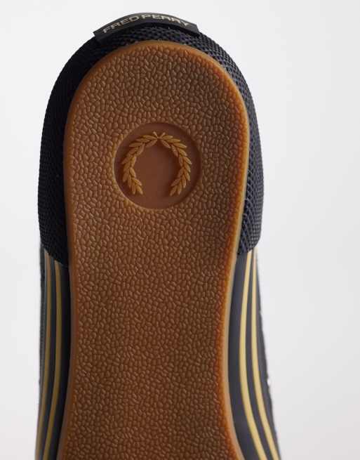 Fred Perry B708 Tennis vintage logo canvas trainers in black, 4 of 5