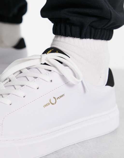 Basket fred perry blanche best sale