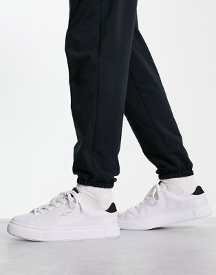 Fred Perry B71 tumbled leather trainers in white