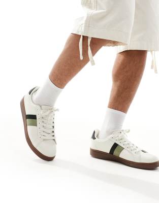 Fred Perry B721 Leather Tape Detail Sneakers