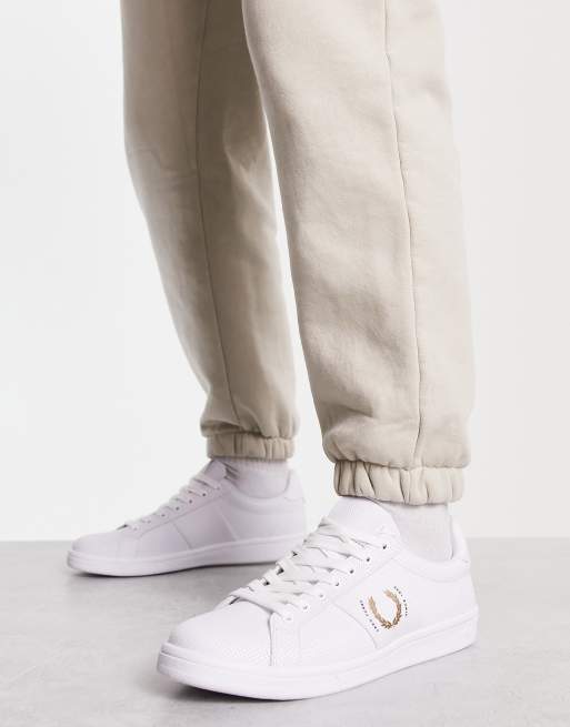 Fred Perry – B721 – Sneaker aus Pikee-Leder in Weiß