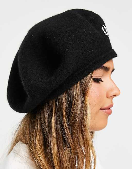 Fred Perry beret in black | ASOS Fred Perry beret in black | ASOS