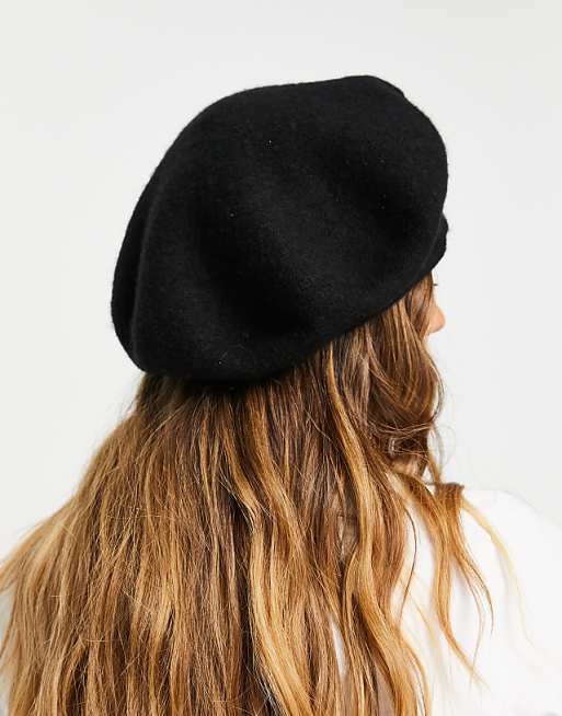 Fred Perry beret in black | ASOS Fred Perry beret in black | ASOS