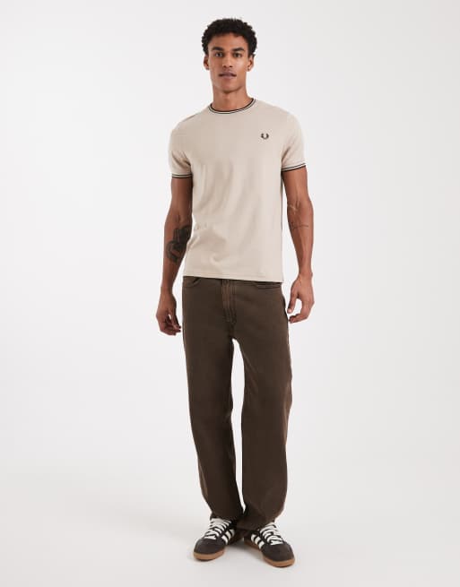 Fred Perry – Beżowy T-shirt z podwójną lamówką, 2 z 5