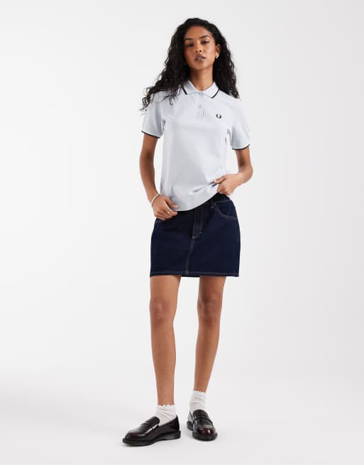 Fred Perry – Blekblå pikétröja med två svarta och vita kantränder, 4 av 4