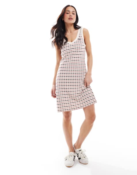 Fred Perry boucle knitted dress in ecru/pink