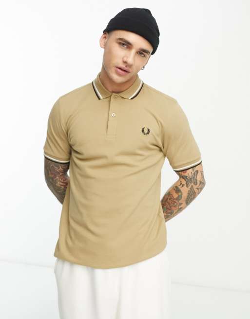 Fred Perry - Brun poloskjorte med dobbelte farvekanter