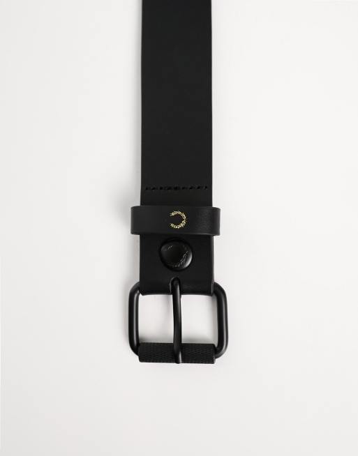 Fred Perry burnished leather belt in black