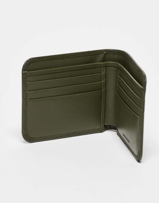 Fred Perry burnished leather bifold wallet in green | ASOS