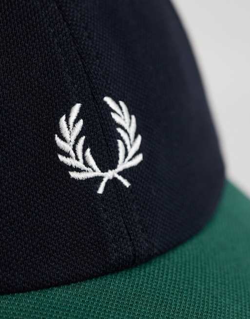 Fred Perry - Casquette color block en piqué - Bleu marine et vert, 3 de 3