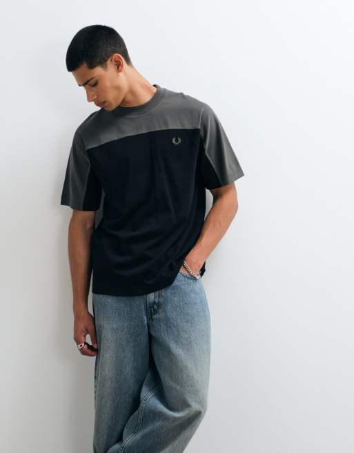 Fred Perry colour block t-shirt in black and khaki, 2 of 5