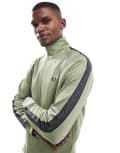 [Fred Perry] Fred Perry contrast tape track jacket in green M OLIVE/ANCHOR G