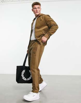 Fred Perry cord tapered leg joggers in tan - ASOS Price Checker
