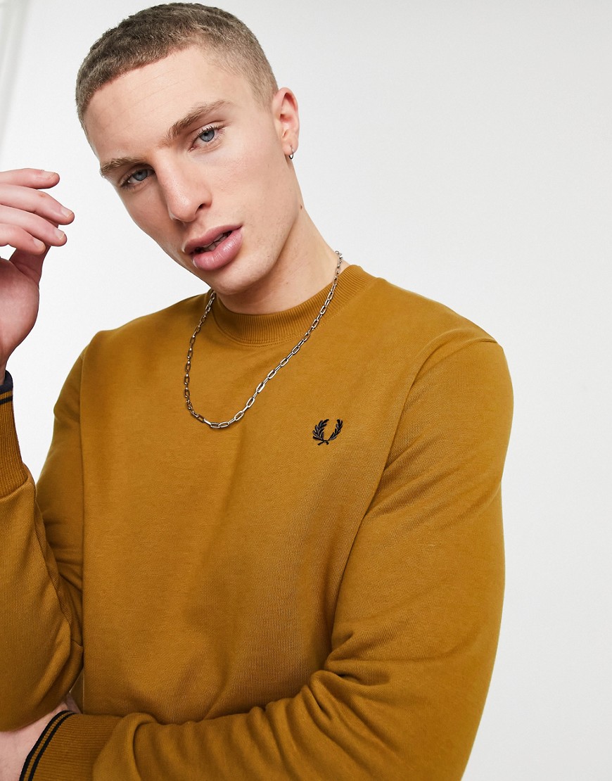 FRED PERRY CREW NECK SWEATSHIRT IN TAN-BROWN,M7535 644