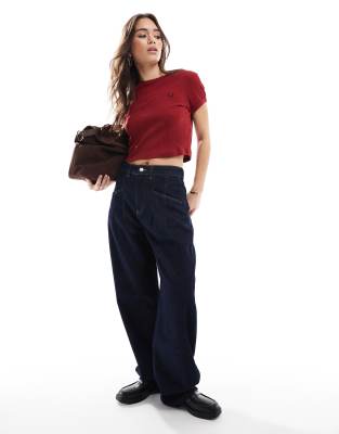 Fred Perry Cropped Ribbed T-shirt In Red