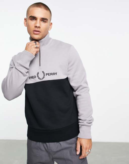 Fred Perry – Czarna bluza z haftowanym wzorem i suwakiem pod szyją