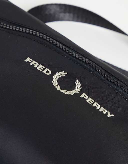 Fred Perry – Czarna podręczna torebka crossbody z lamówkami, 2 z 4
