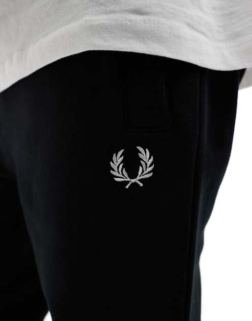 【you】FRED PERRY Fred Perry – Czarne spodnie dresowe z pętelkowym