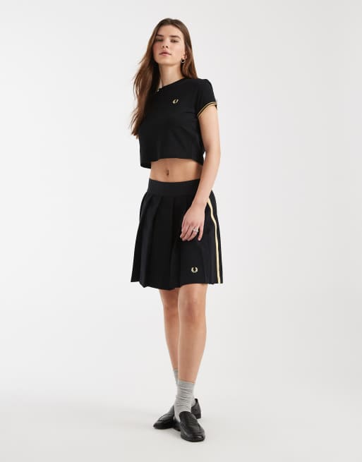 Fred Perry – Czarny T-shirt z piki z lamówką i logo, 3 z 4