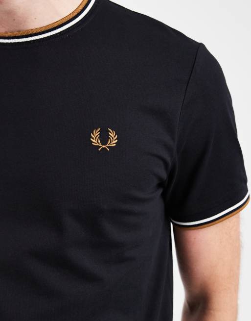 Fred Perry – Czarny T-shirt z podwójną ozdobną lamówką i logo, 5 z 5