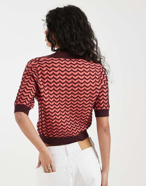 Fred Perry – Czerwona koszula z ażurowej dzianiny z kontrastowym wzorem, 4 z 4