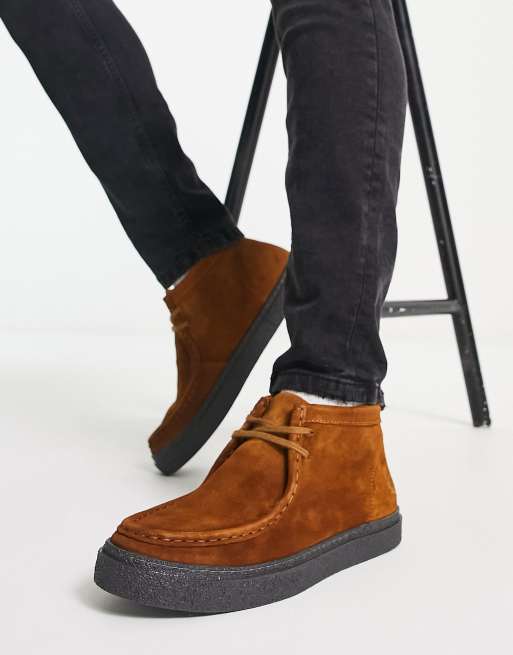 Fred Perry Dawson suede boots in tan | ASOS